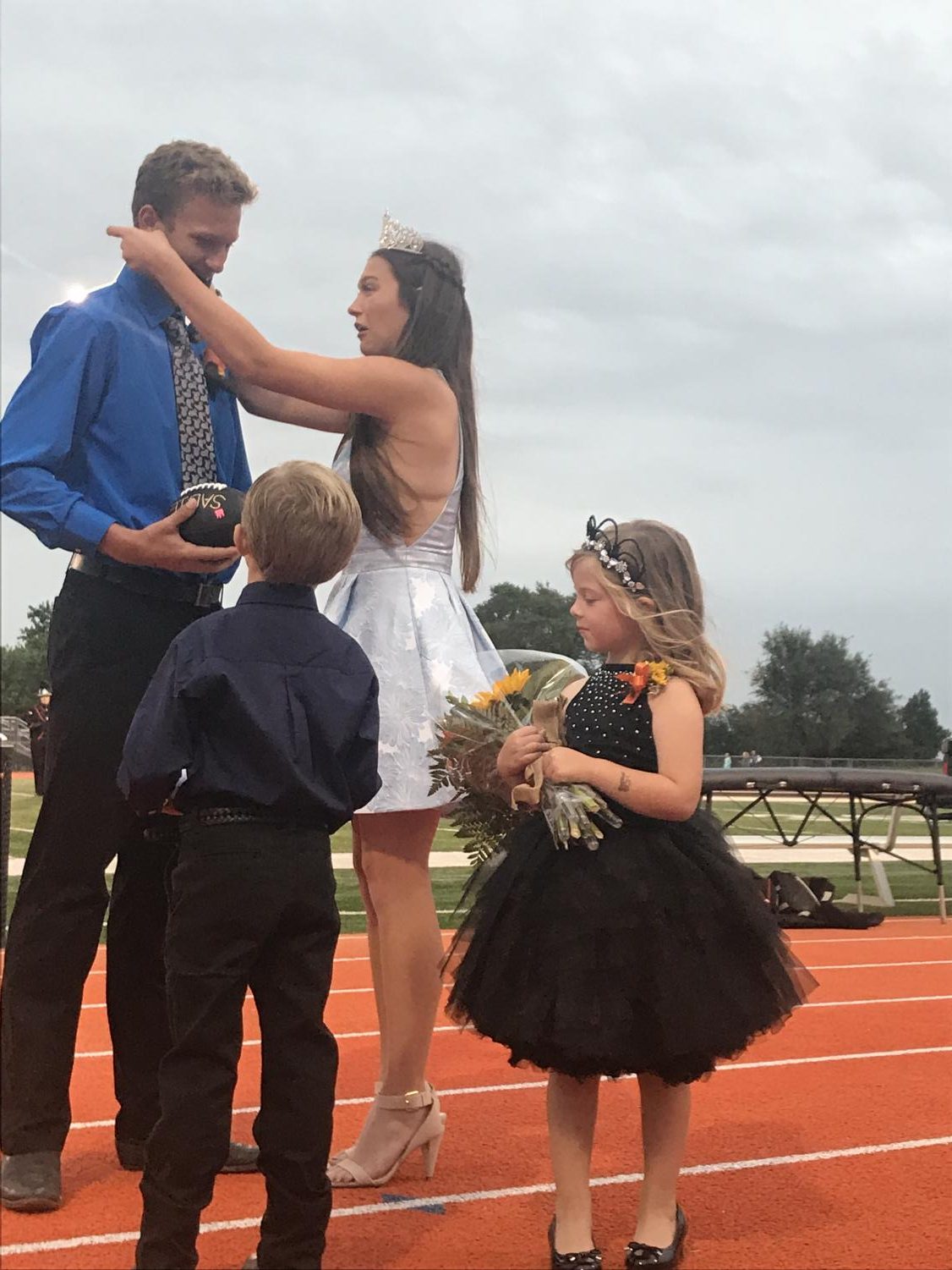 Oriole spirit soars over cold, rainy day