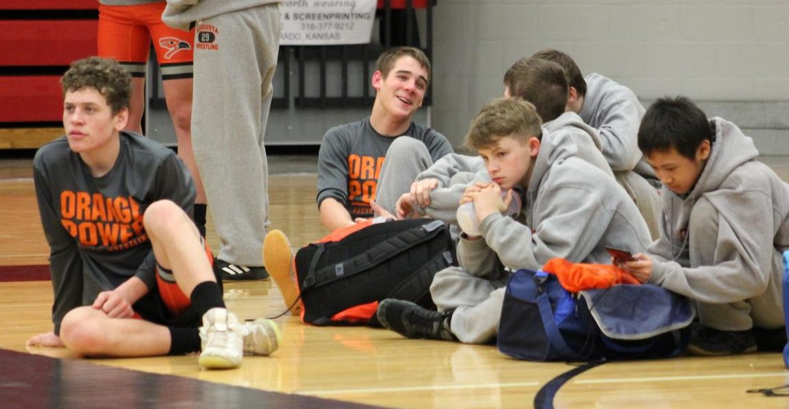 Wrestling encourages team bonding