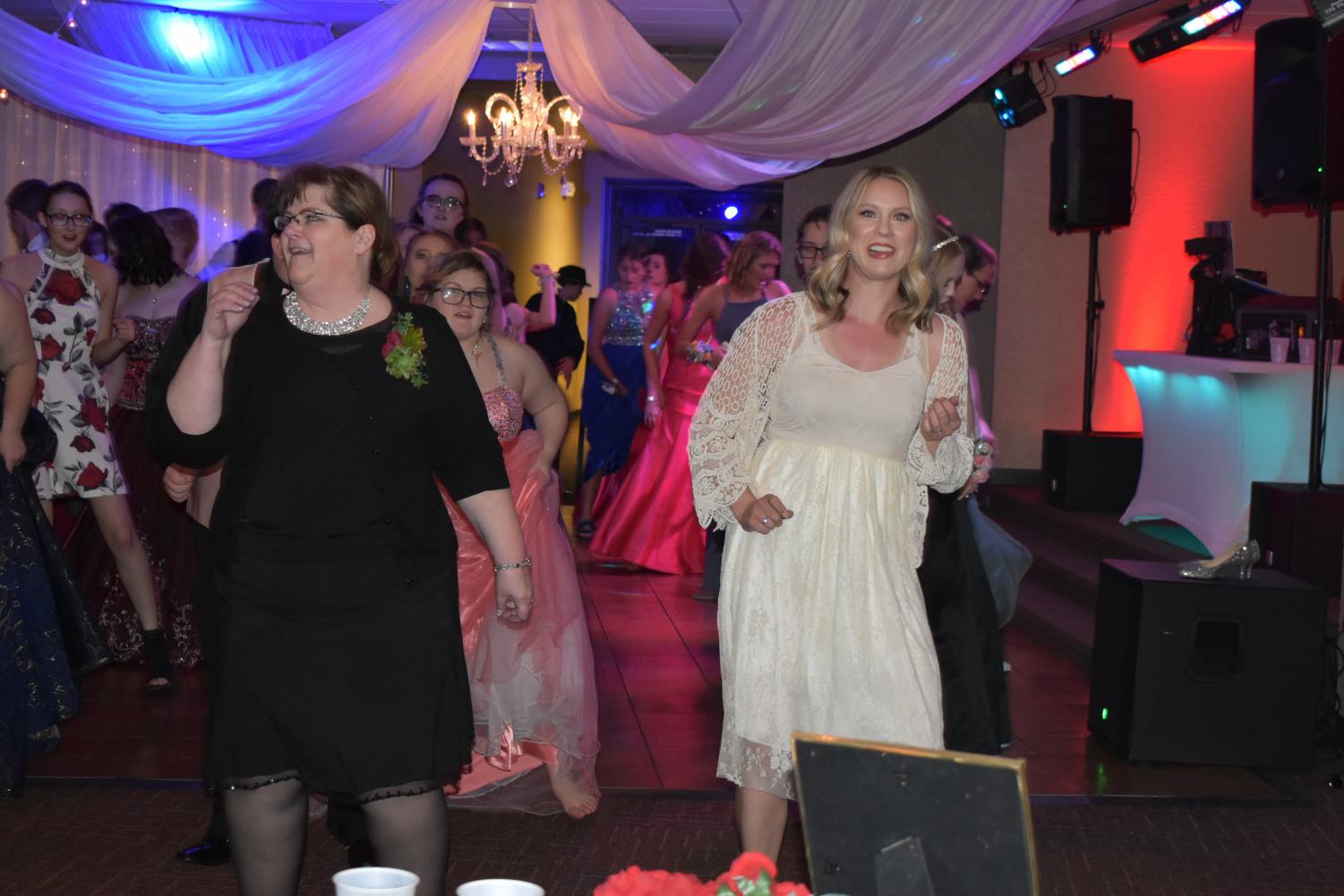 Prom Photo Gallery 2018-19