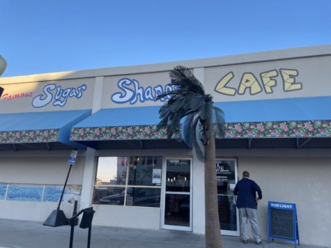 Sugar Shane’s cafe was bustling with people February 3, partly because there was a concert at the Augusta theater that night. Sugar Shane’s first opened Sept. 26, 2015. 