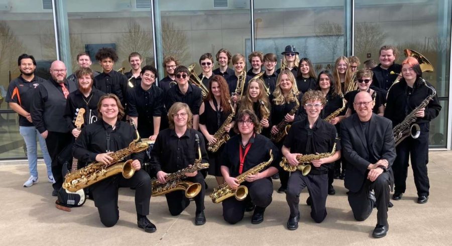 Jazz+band+traveled+to+Pittsburg+State+University.+They+performed%2C+receiving+all+I%E2%80%98s+from+the+judge%2C+but+they+also+went+to+watch+Wycliffe+Gordon%2C+a+famous+jazz+musician.%0A