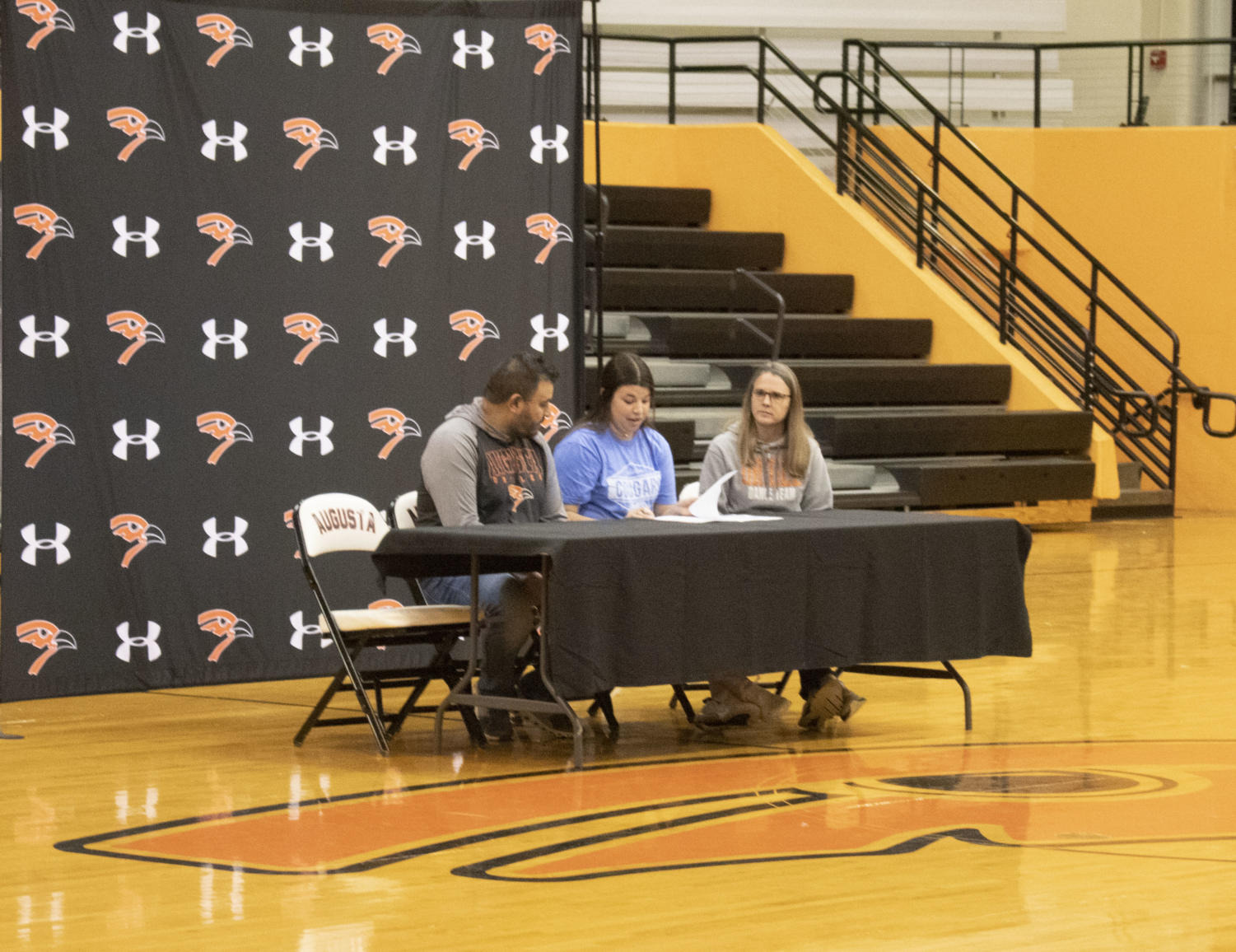 Seniors participate in college spring sports signing
