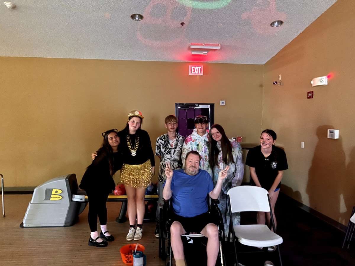 A group of high school students spent time with residents at Lake Point on October 17. The residents welcomed the volunteers with open arms during a spooky Halloween party.